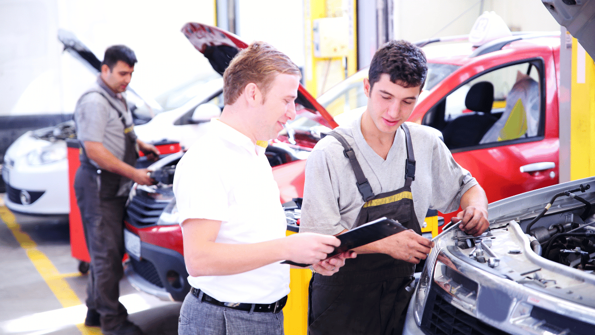 How to Manage Your Auto Repair Online Reviews